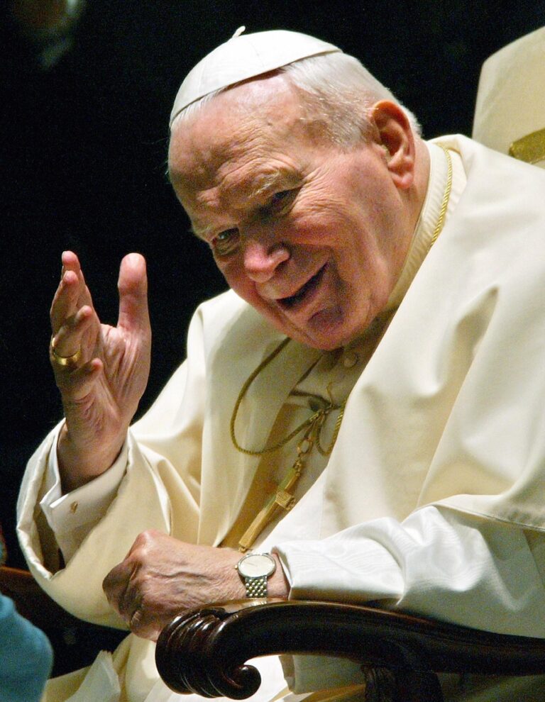 Juan Pablo II Aire96fm 6